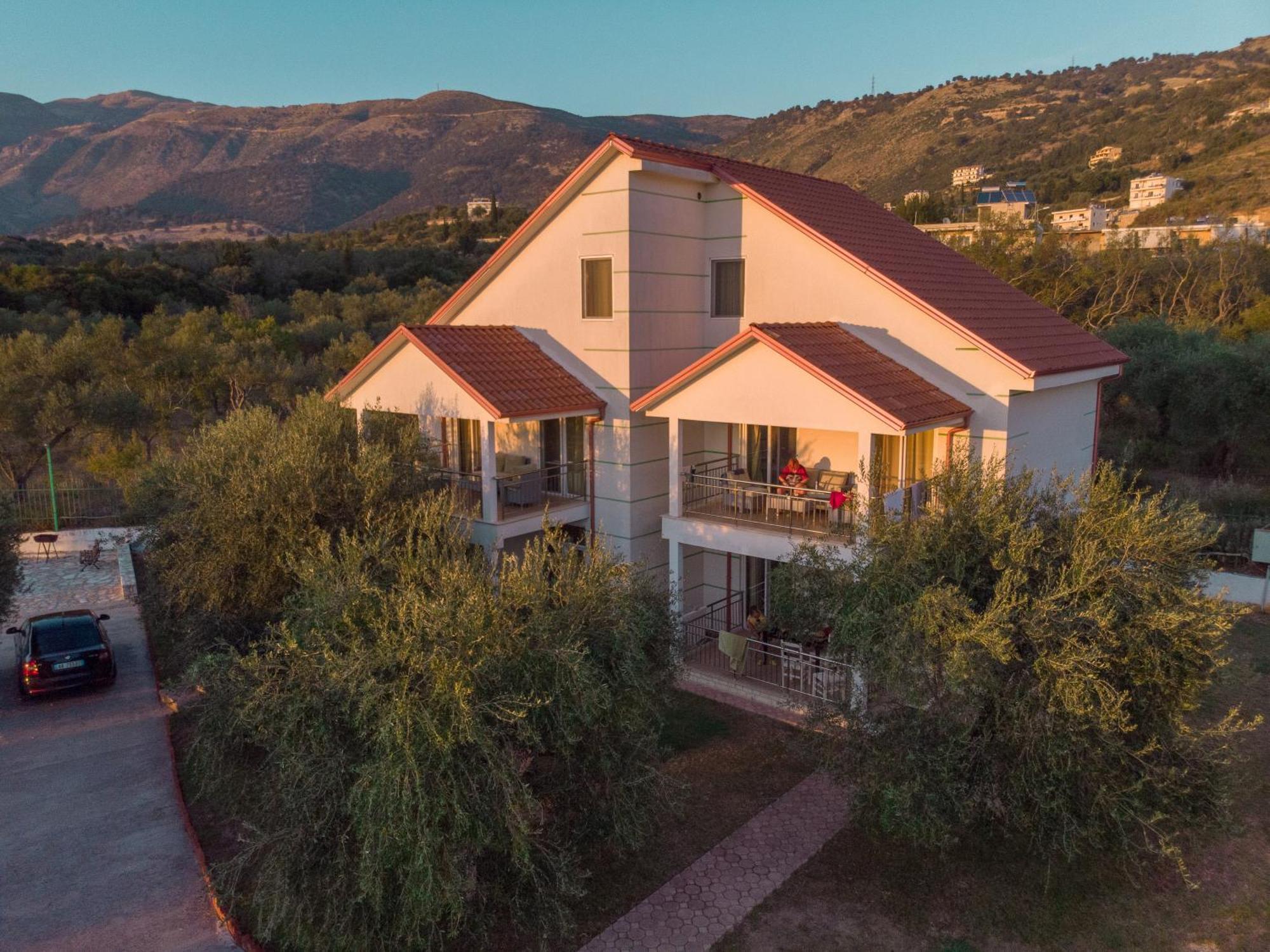 Aria Prive Villa Химар Екстериор снимка