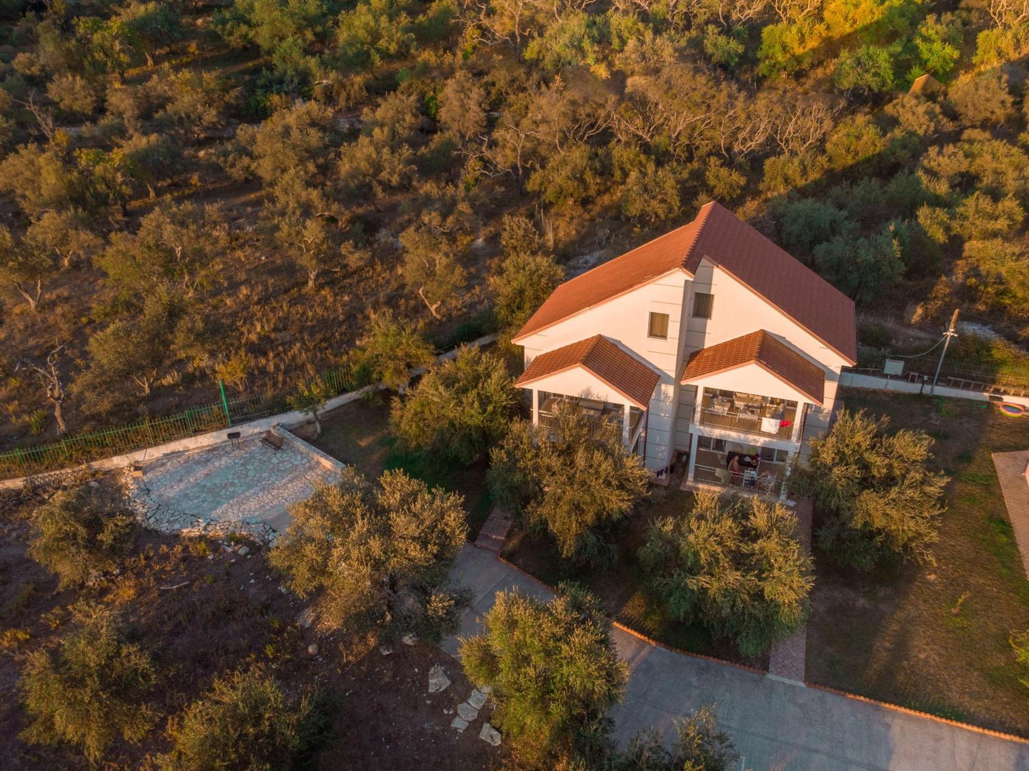 Aria Prive Villa Химар Екстериор снимка