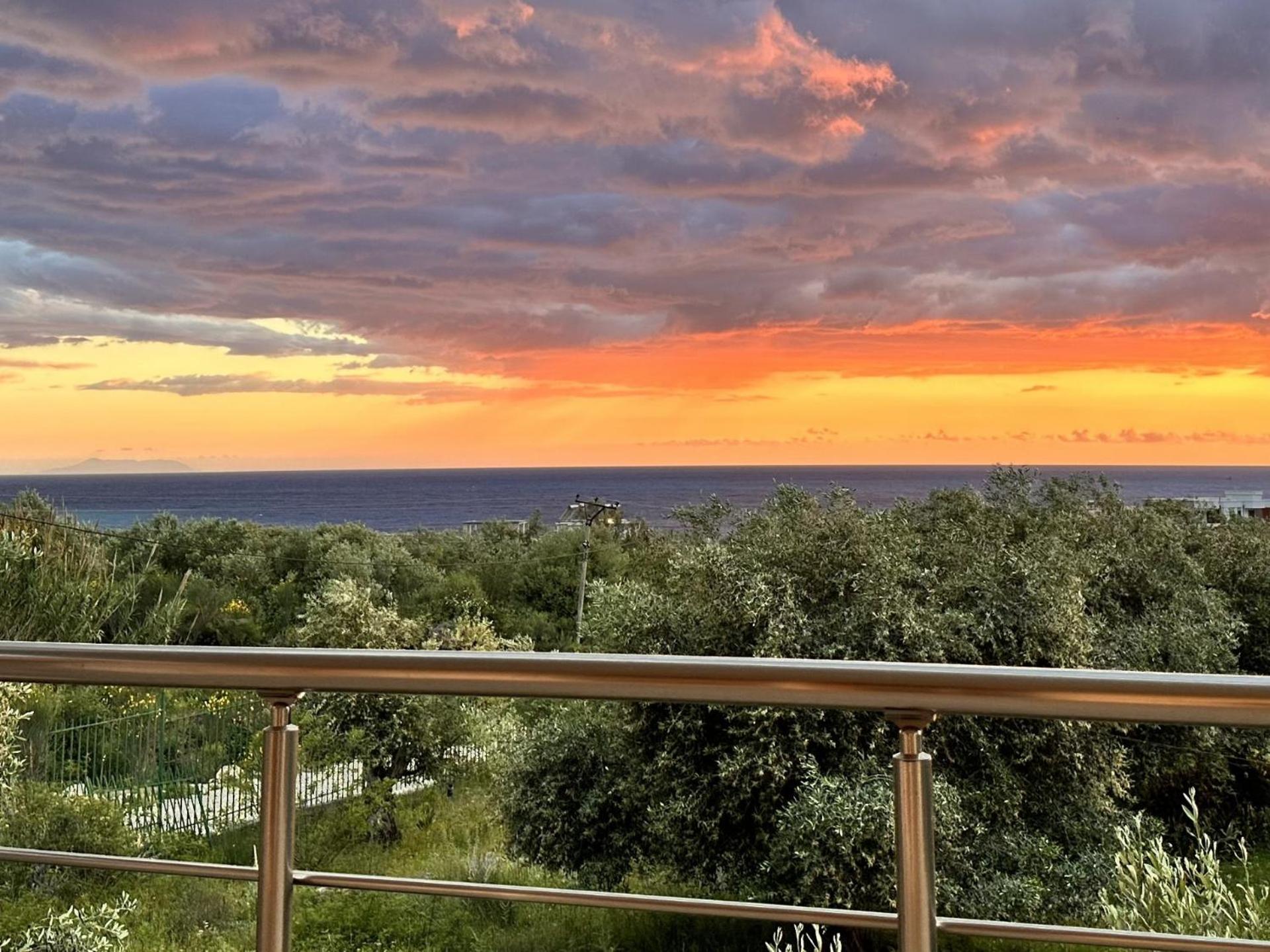 Aria Prive Villa Химар Екстериор снимка