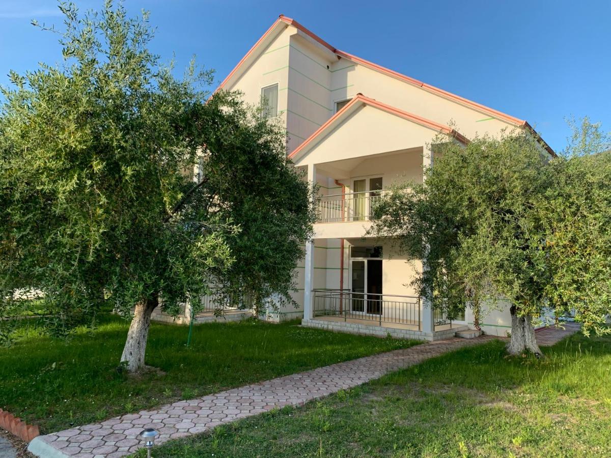Aria Prive Villa Химар Екстериор снимка